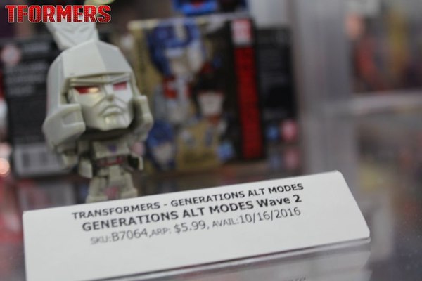 SDCC 2016   Generations Platinum Series And Titans Return Preview Night Display 087 (87 of 157)